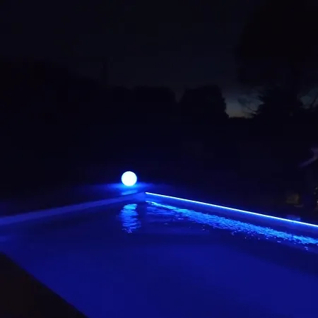 Agreable D' Avec Acces Piscine